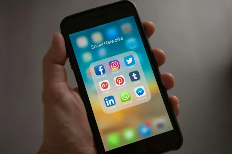 Home social media marketing